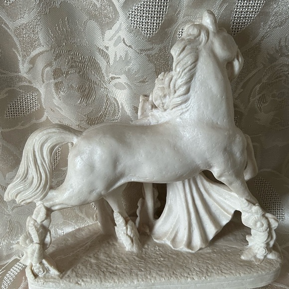 Vintage White Horses & Woman Figurine Sculpture - Picture 3 of 12